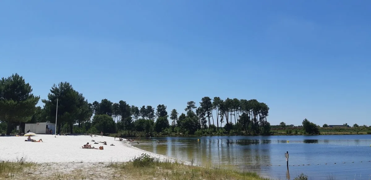 Plage de Peyre - Plage surveillée à LABOUHEYRE ...