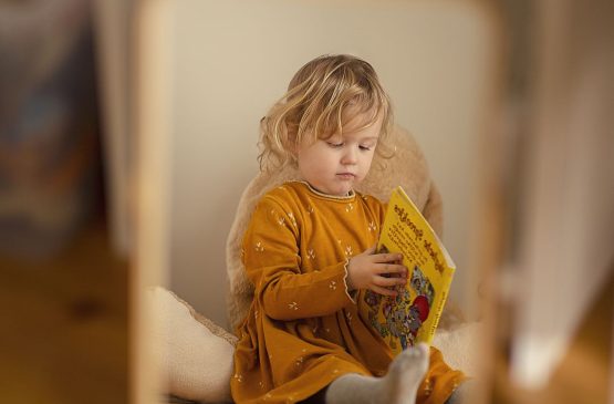 Bébé Bouquine