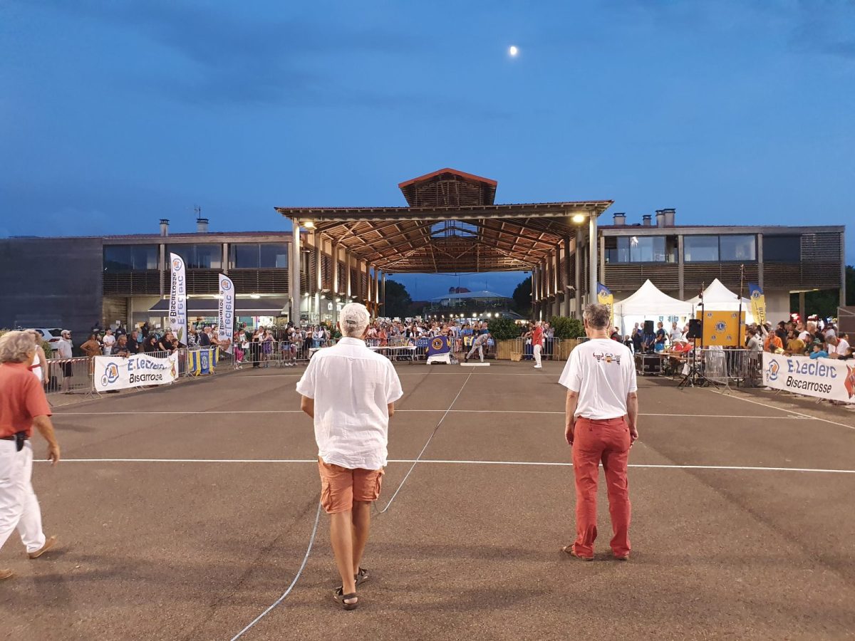 Championnat du monde de Lancer de pignes à BISCARROSSE le 25/07/2024 |  Tourisme Landes